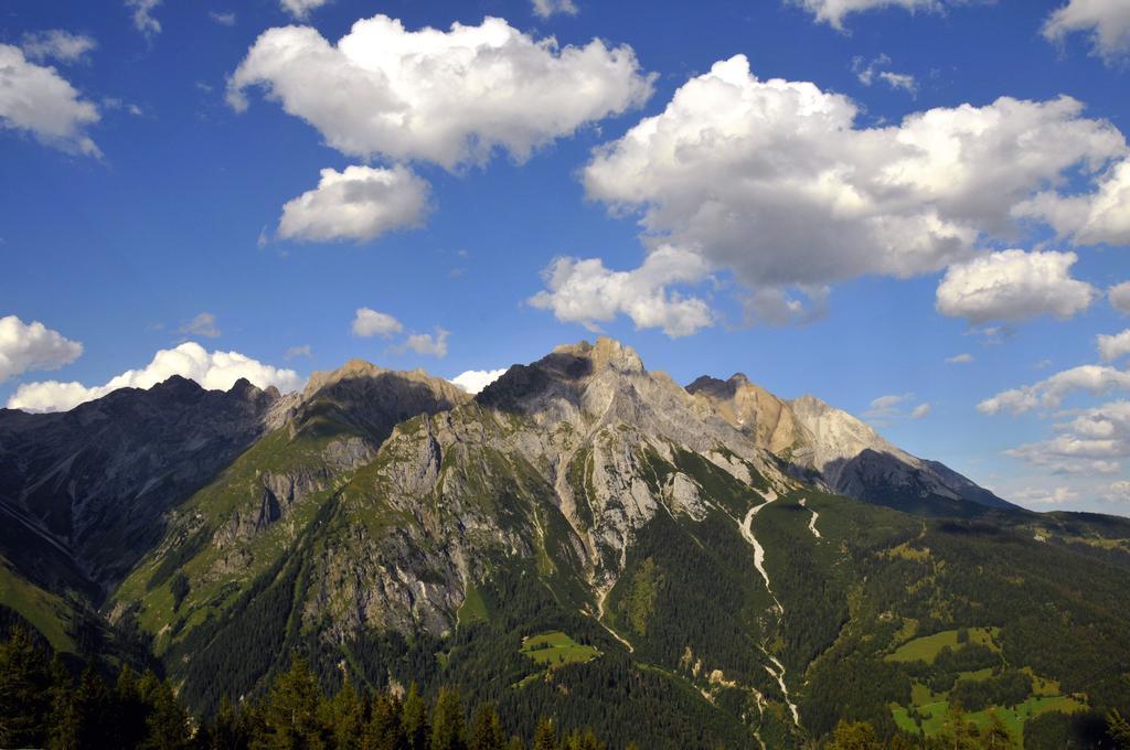 Haus Fischer Pettneu am Arlberg Exterior foto