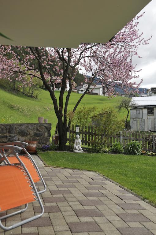 Haus Fischer Pettneu am Arlberg Habitación foto